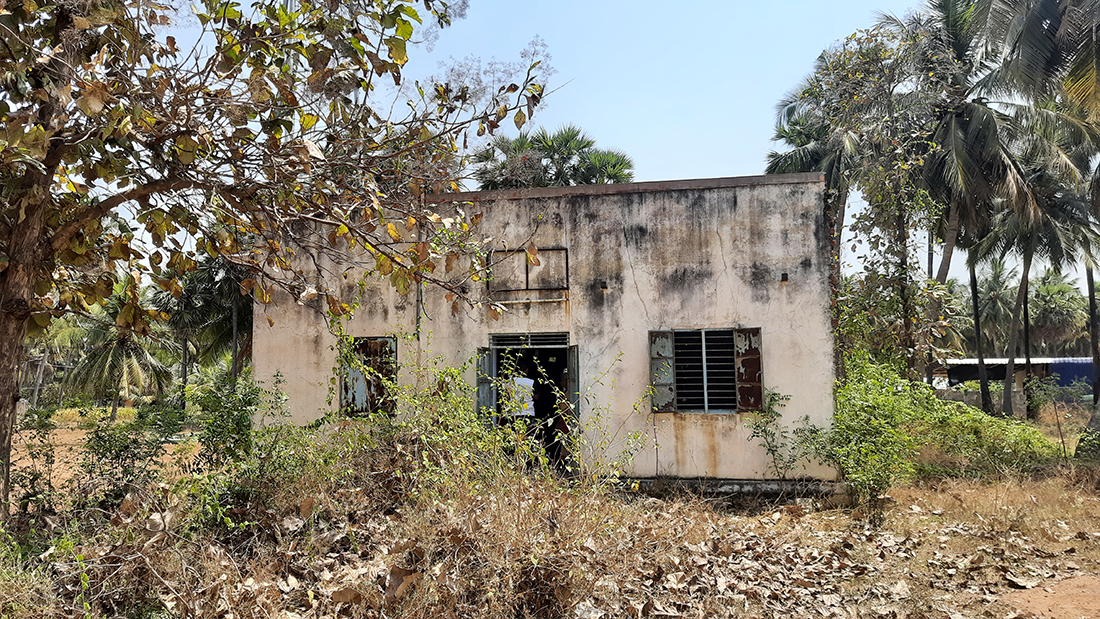 The space before — an abandoned, overgrown building